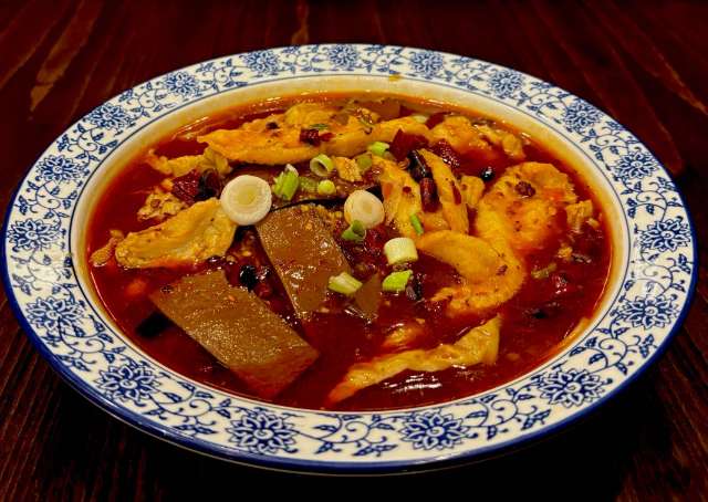 beef tripe & pig intestine in chili broth 毛血旺  <img title='Spicy & Hot' align='absmiddle' src='/css/spicy.png' /> <img title='Spicy & Hot' align='absmiddle' src='/css/spicy.png' />